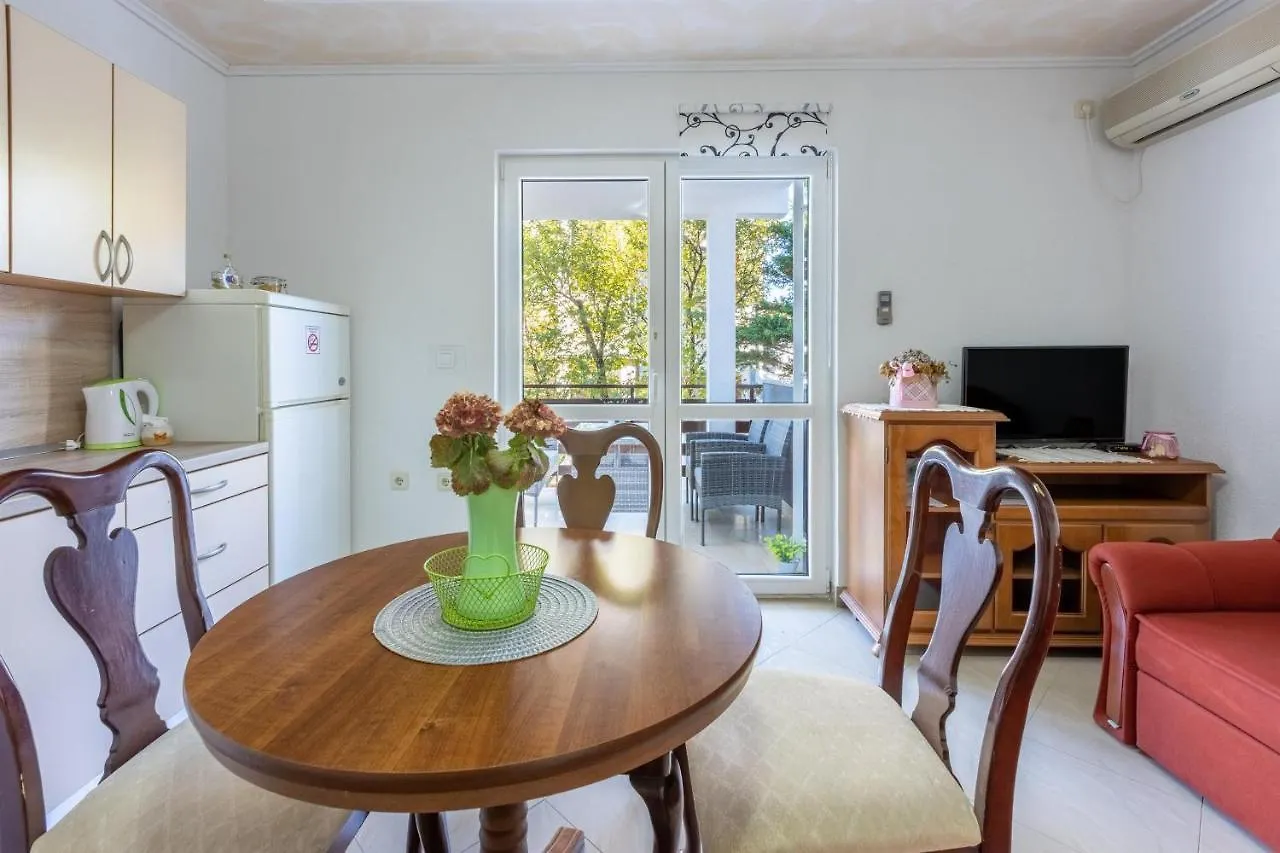 Apartments Pera سيلتسي كرواتيا