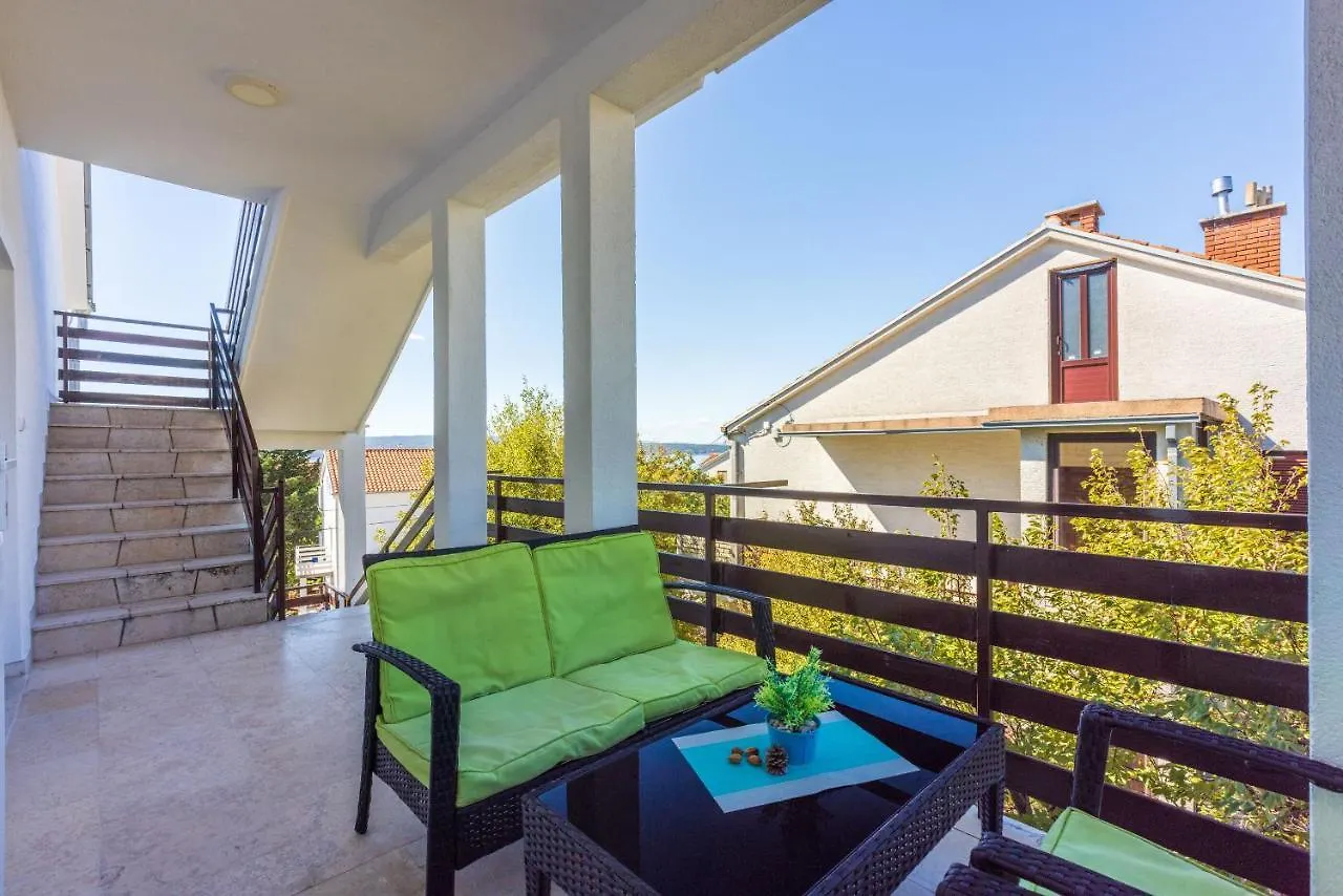 Apartments Pera سيلتسي